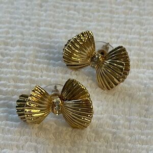 Lilly Pulitzer Gold Bow Tie Earrings